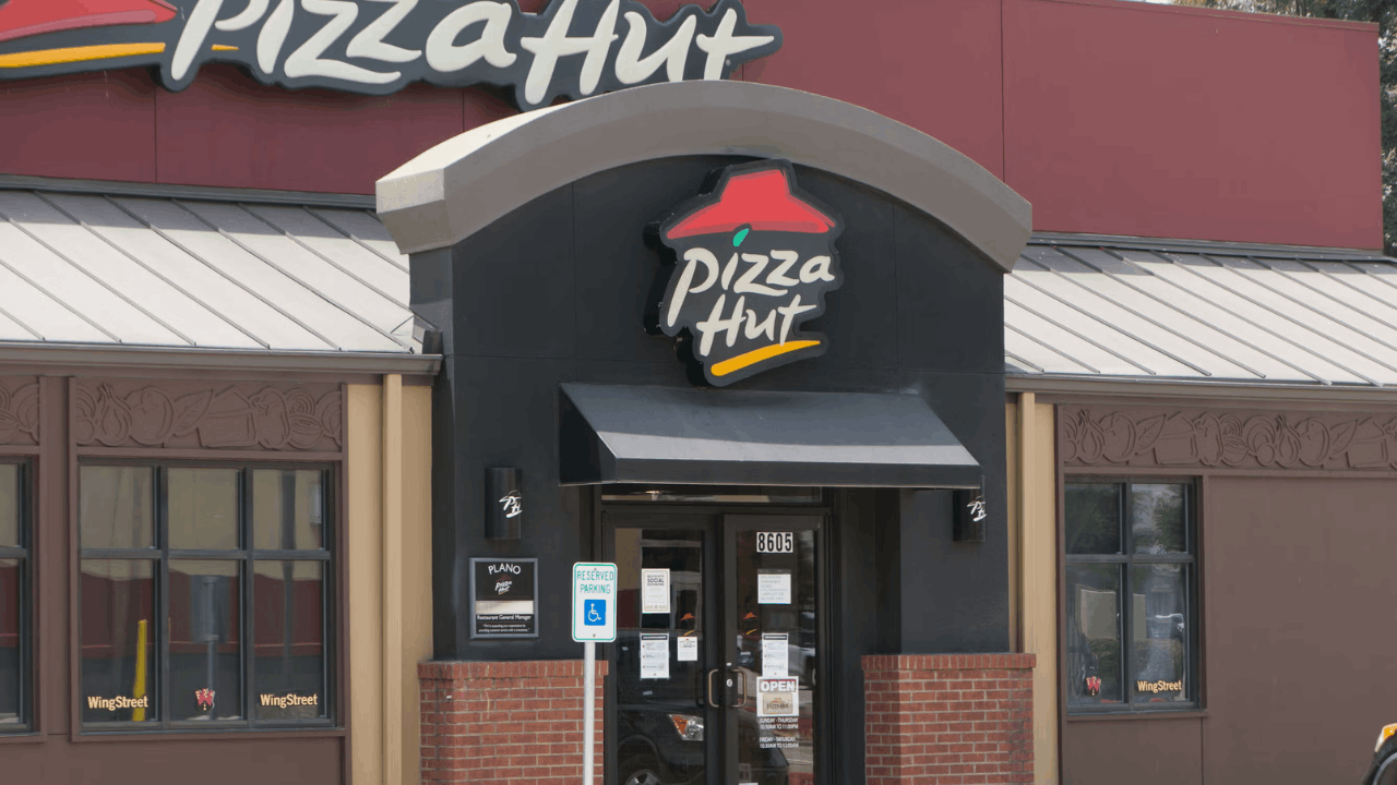 Pizza Hut Jobs Near Me: Hiring for Delivery Driver and Team Member (Apply Today)